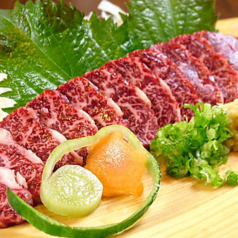 馬刺し＆馬肉料理 &nbsp;笑う門の特集写真