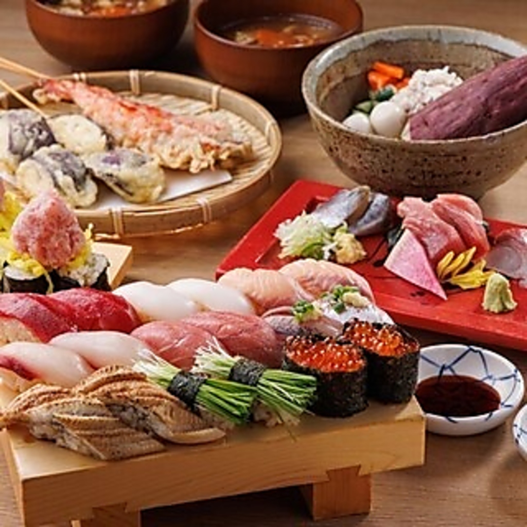 豪華な品揃え！自慢の刺身3種など≪八兵衛の寿司を満喫する贅沢コース≫