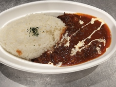 牛すじハヤシライス