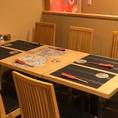 6名掛けテーブル席ございます。