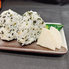 萩井上のしそわかめおにぎり