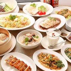 豊富なアラカルトで本格中華を満喫。至福のひとときを。