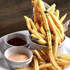 山盛りフレンチフライ