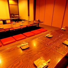 座敷席のご利用は事前のご予約がオススメです☆