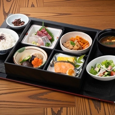 松花堂弁当