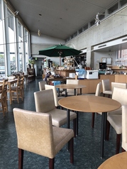 15名様～ご対応可能です！開放感のある広々とした店内で貸切パーティーはいかがですか？当日ご提供するお料理、料金など柔軟にご対応しますのでご連絡ください♪