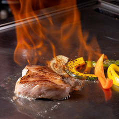 演出鉄板ステーキ&BARココットアルファ京都河原町の特集写真