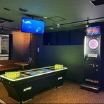 飲みながら皆で愉しめるバーゲームです♪ルールは簡単なのでスタッフが優しくレクチャーいたします！