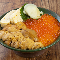 うにいくら丼