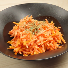 CAROTSALADA 人参とカラムーチョのサラダ