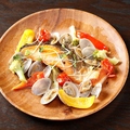 料理メニュー写真&nbsp;特製サーモンアクアパッツァ 
