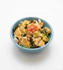 アボガドチキンコブサラダ