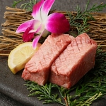 黒毛和牛　極厚タン