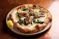 牡蠣のピッツア