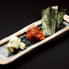 鶴橋のチャンジャクリームチーズ