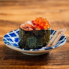 いくらトロ軍艦