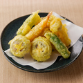 料理メニュー写真&nbsp;キノコと海鮮の天ぷら盛り合わせ