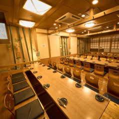 木村屋自慢の大広間のほりごたつ！29名～42名様。大人数、団体様向け。