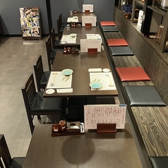 企業様の歓送迎会・忘新年会や、大人数のご会食にも対応。香り高い蕎麦と銘酒で賑やかなひとときをどうぞ。