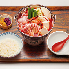 豚と鶏のキムチチゲ鍋定食