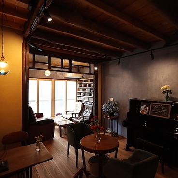 Cafe & Bar SORAE ソラエの雰囲気1