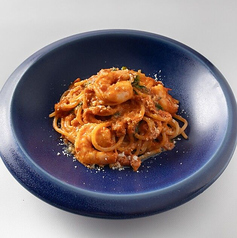 海老とルッコラの濃厚トマトクリームパスタ