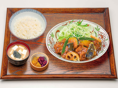 鶏と野菜の黒酢あんかけ定食