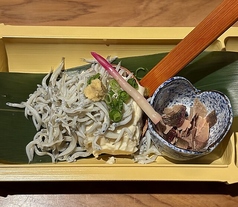 しゃくり豆腐のしらす奴