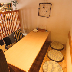 座敷タイプのロフト席完備!最大6名様でご利用可能で、ちょっとしたプライベートシーンにも大活躍のお席です♪(座敷席説明と同一席)