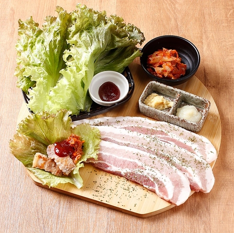 個室完備×韓国　国産和牛と地鶏のBBQと肉巻き串の美味しい居酒屋