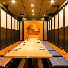 【ゆったり寛げる個室】ゆったり寛げる個室も完備しております。会社の飲み会や同窓会等の各種宴会に是非ご利用ください。水戸駅での宴会なら飲み放題付コース充実の「はなの舞」で決まり!幹事様向けのお得なクーポンも各種ご用意しております♪