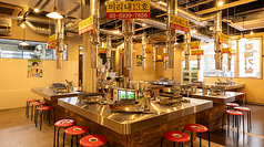 韓国釜山のホルモン焼肉屋を再現したカウンタースタイル