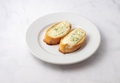 料理メニュー写真&nbsp;まずはこれ！なが～いガーリックトースト