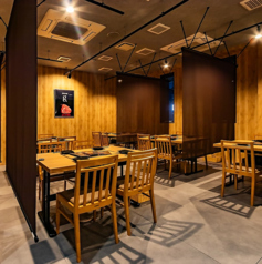 【2F】4名掛けテーブル×10卓