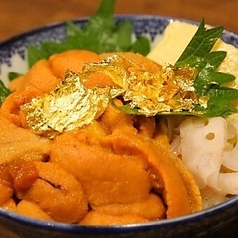 金の雲丹丼