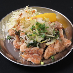 せせりと大葉のネギ塩炒め