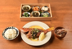 沖縄料理　海鮮　寿司　 魚の屯場うおたむ　恩納村店の特集写真