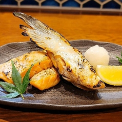 鮭ハラス炭火焼き