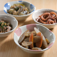 【旬の食材で作る日替わり】