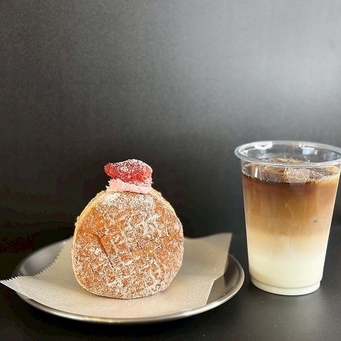 オーシマドーナツ×オーシマアゲパン　甲府店の写真