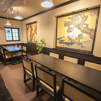  足湯と共に楽しむ贅沢な食事