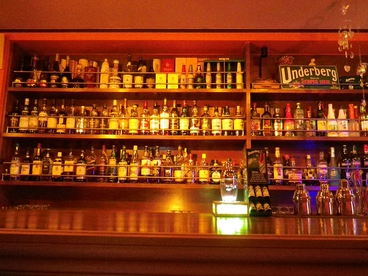 Bar GUBの雰囲気1