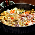 料理メニュー写真 【名物】純系名古屋コーチンのひきずり鍋(鶏すき焼き)