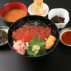 いくら丼