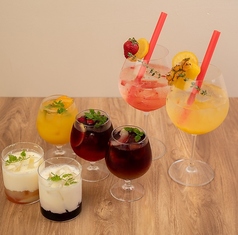 アルコールドリンクも多数!