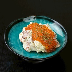 ポテトサラダ　いくらぶっかけ