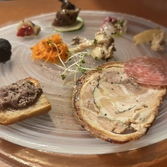 前菜の盛り合わせ10種