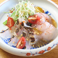 お一人様でも様々な種類を楽しめる！当店は小皿スタイル