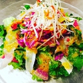 料理メニュー写真 彩り野菜と旬魚のカルパッチョサラダ