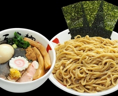 黒特製濃厚魚介つけ麺